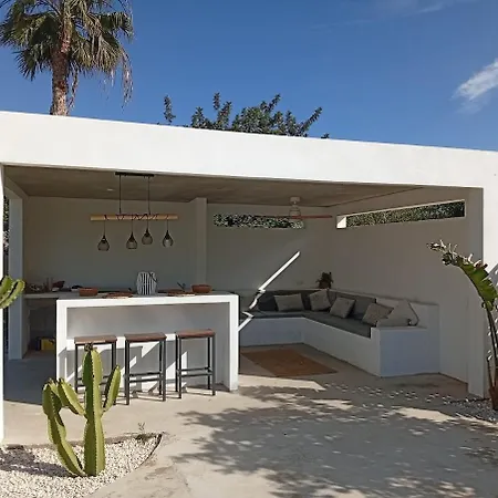 Villa An Oasis In The Heart Of Javea!