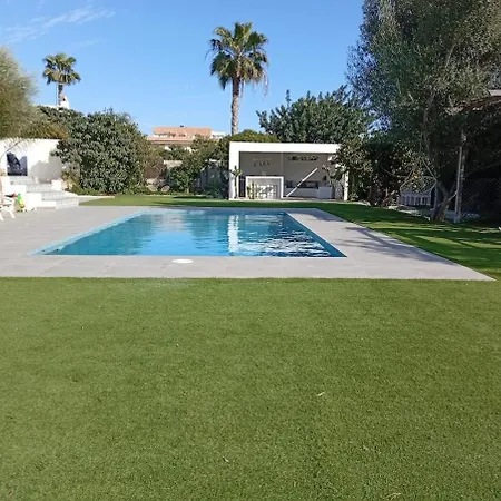 An Oasis In The Heart Of Javea! Villa Javea